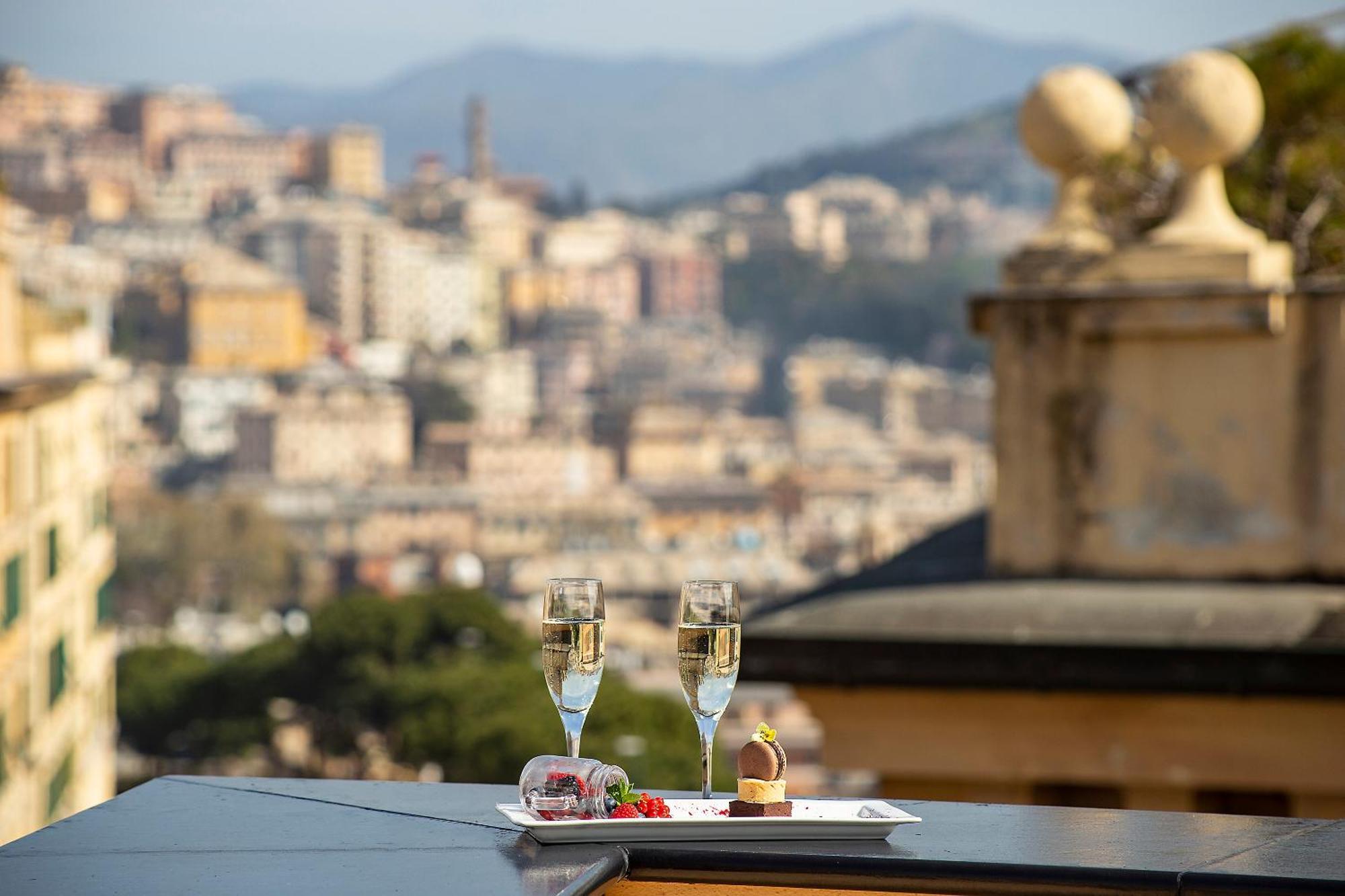Melia Genova Hotel Luaran gambar