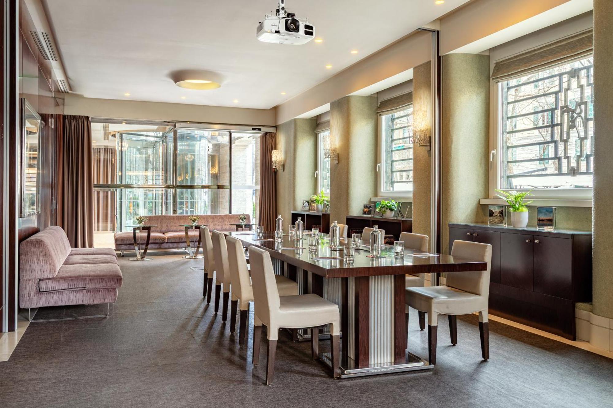 Melia Genova Hotel Luaran gambar