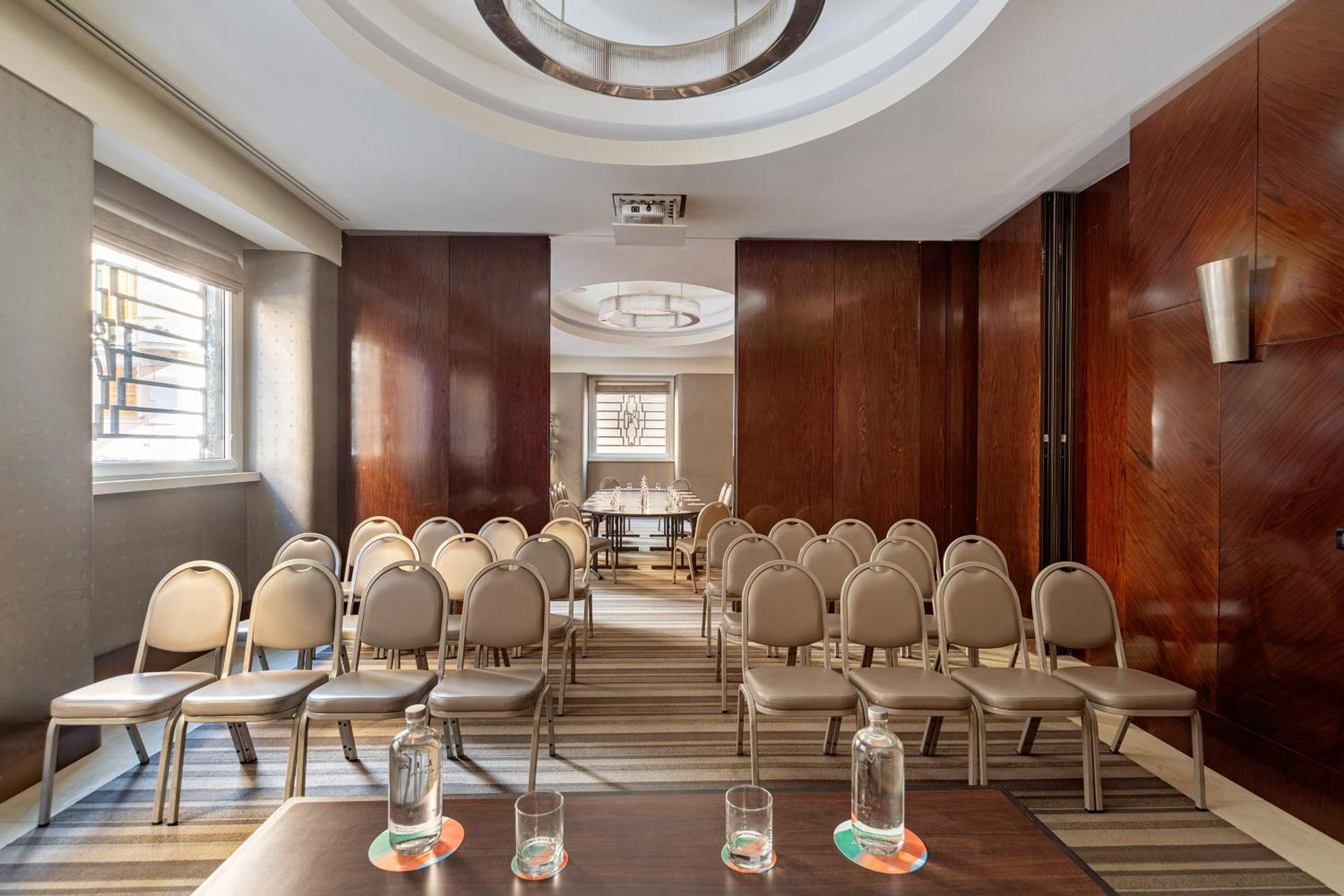Melia Genova Hotel Luaran gambar