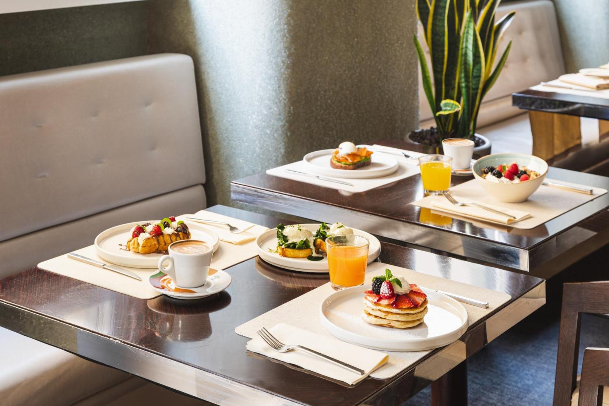 Melia Genova Hotel Luaran gambar