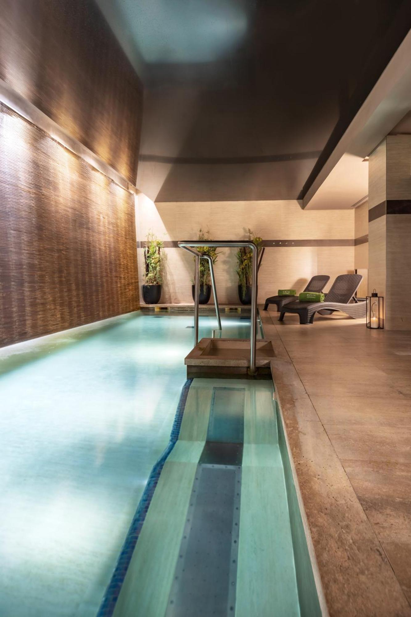 Melia Genova Hotel Luaran gambar